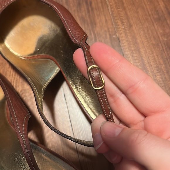 Dolce and Gabbana brown leather sling back - Picture 5 of 6